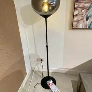 Drop vloerlamp